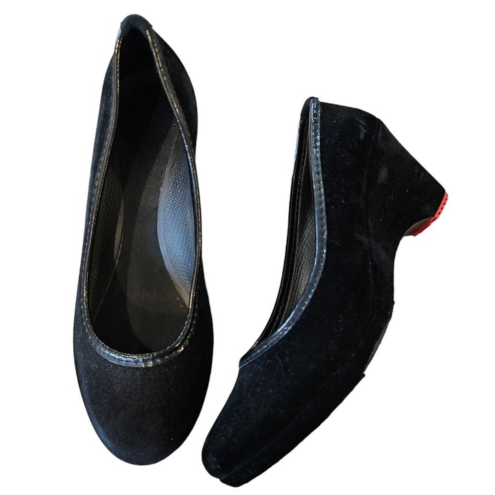 Crocs Size 8 Black Velvet Wedges Rubber Lightweight Business Career Comfort